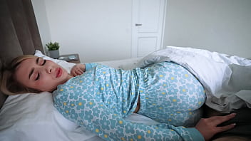 Stepmom Wakes Me Up With Her Naughty Morning Surprise